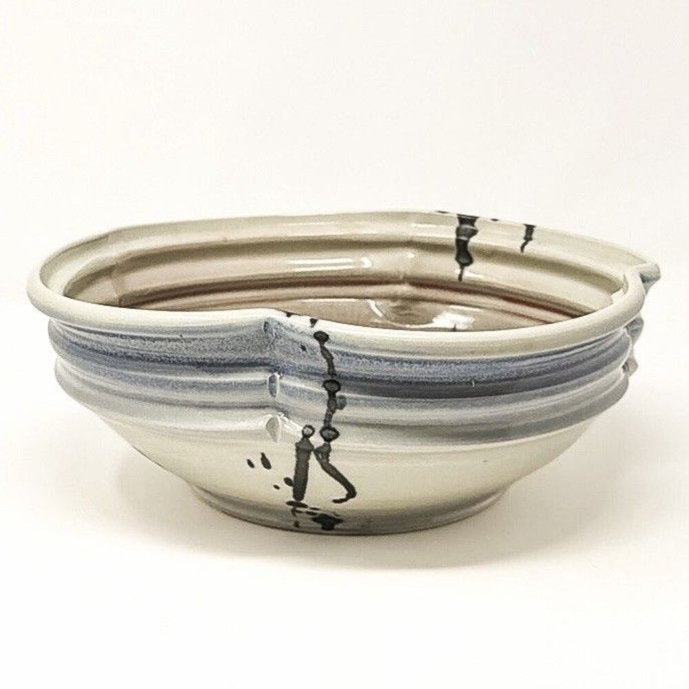 Signed Studio Pottery Serving Bowl Karatsu Style Japanese Mingei 10.5” Ceramic
